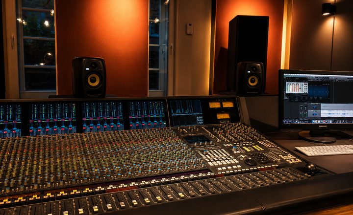 Professionelles Mischpult für Mixing